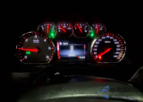 2015 GMC Yukon Xl K1500 Slt z USA, uszkodzony, nr VIN 1GKS2HKC6FR273008